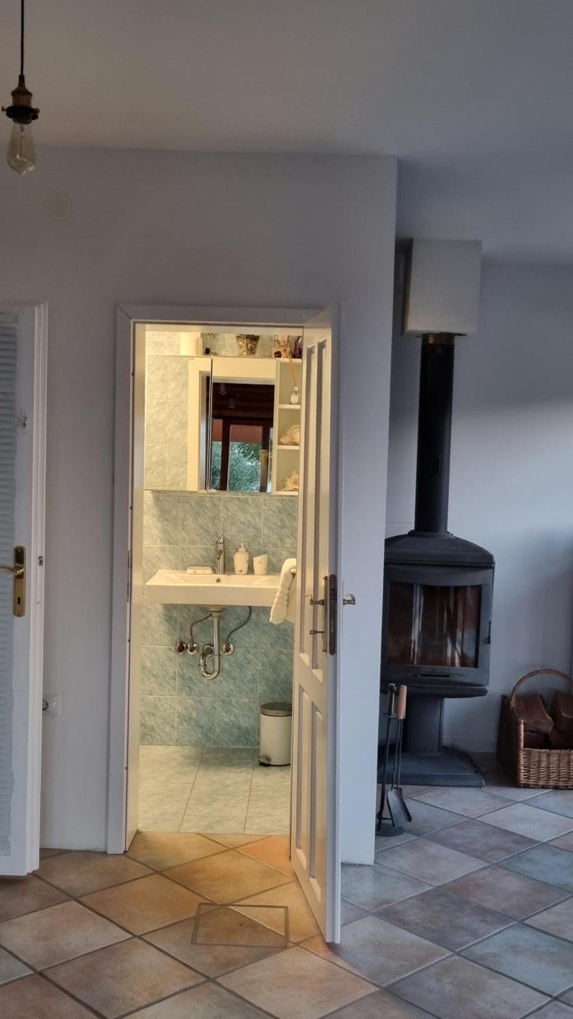 Piran Beach House - Private Oasis - Beachfront Apartment With A Sea View Terrace Екстериор снимка